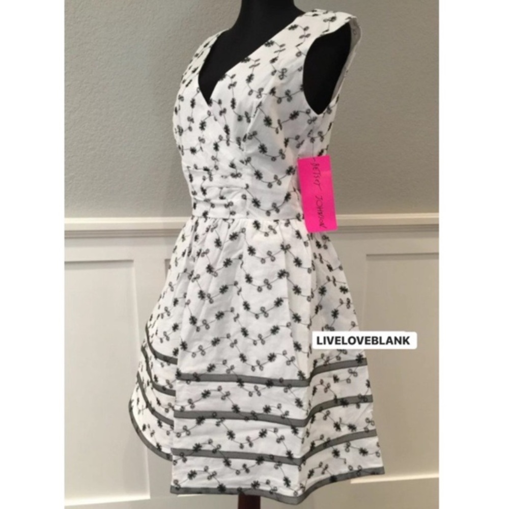 Betsey Johnson floral dot dress NWT